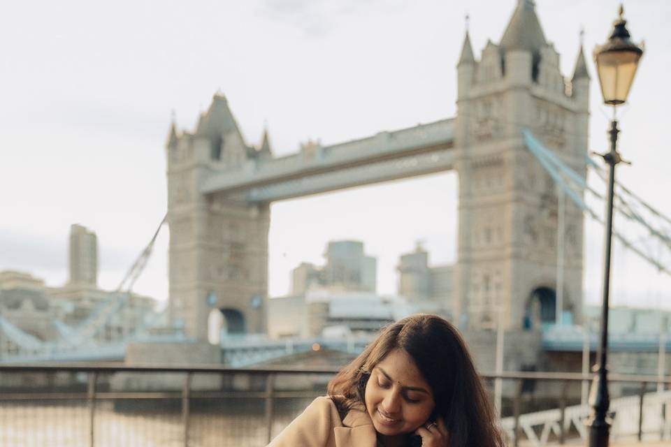 Pre-wedding at London Bridge
