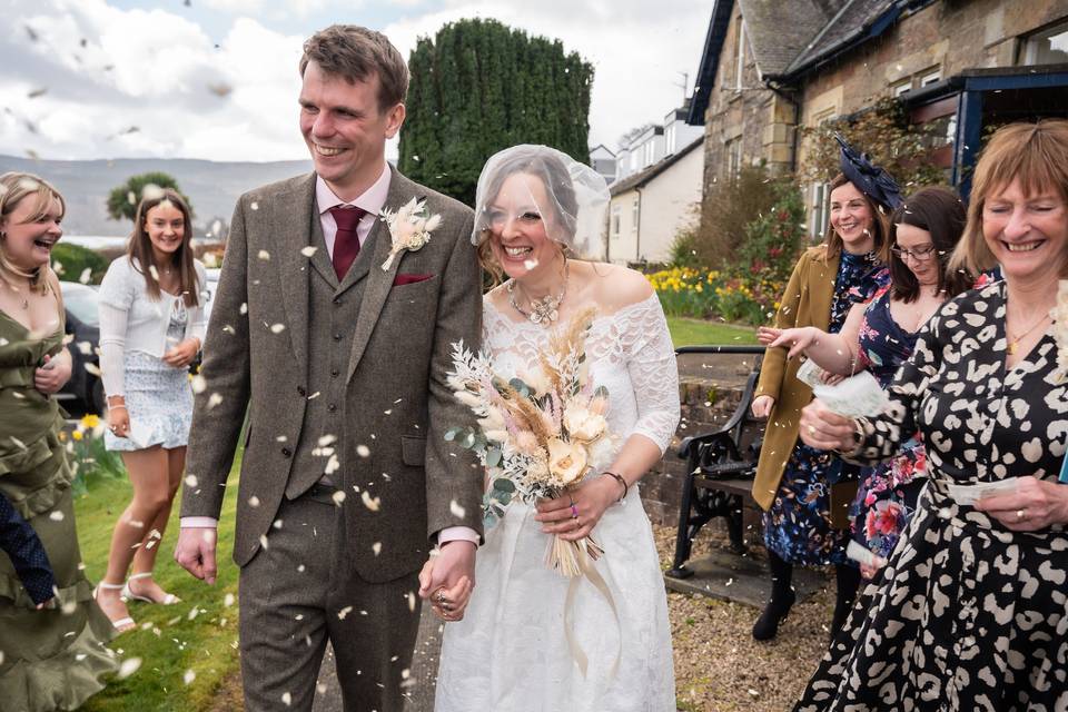 Newlyweds loving the confetti