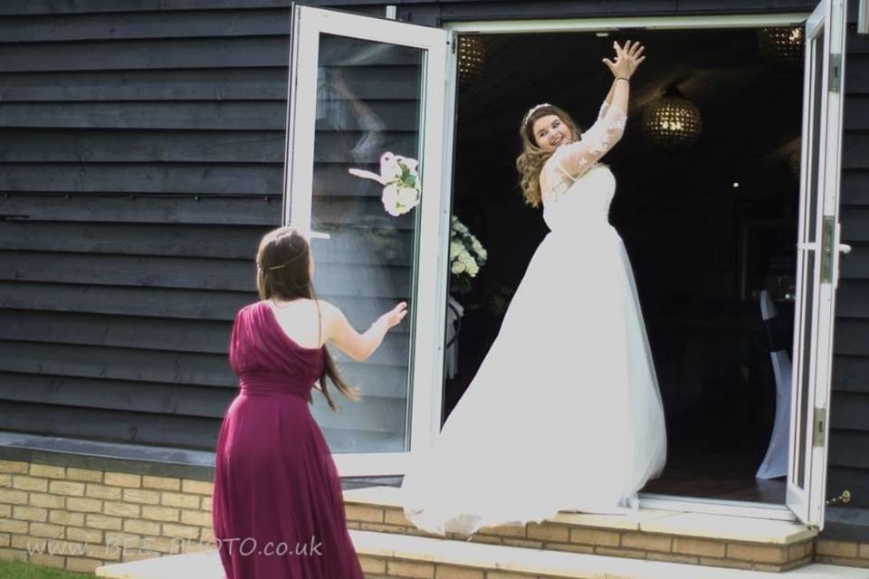 Bouquet Throw