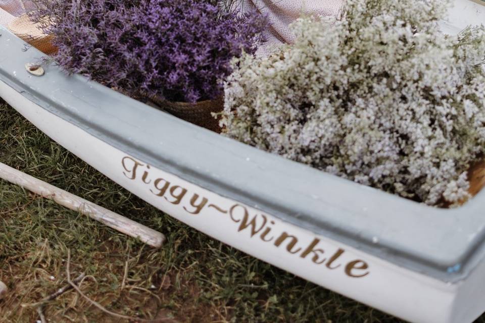 Boat Flowers