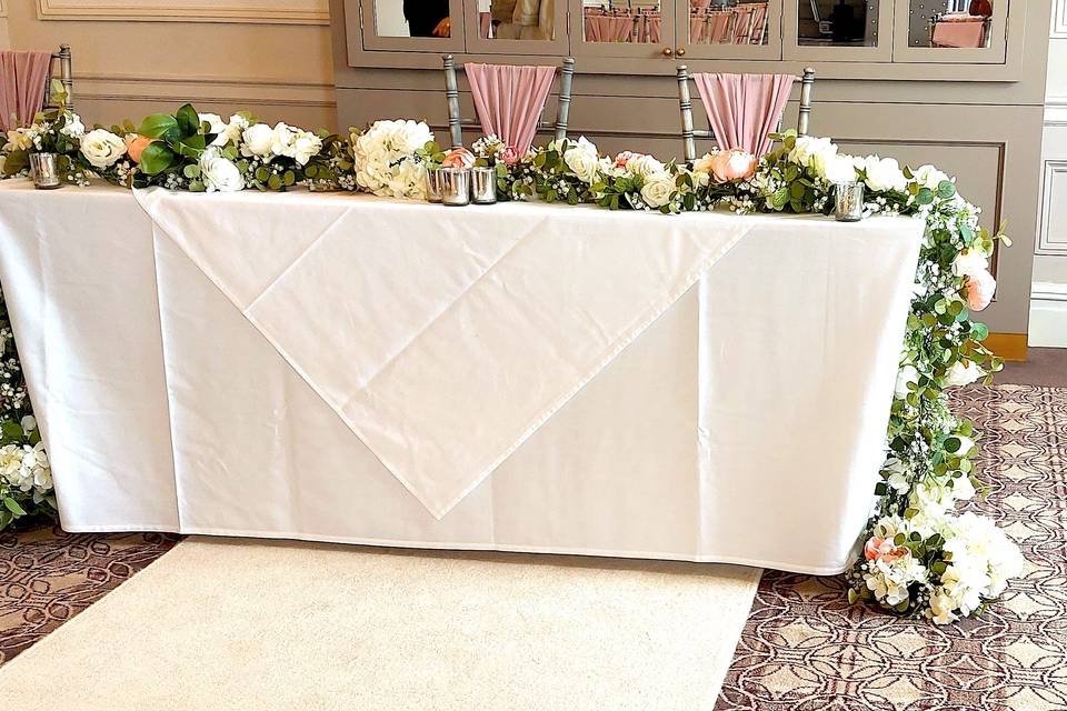 Head Table Garland