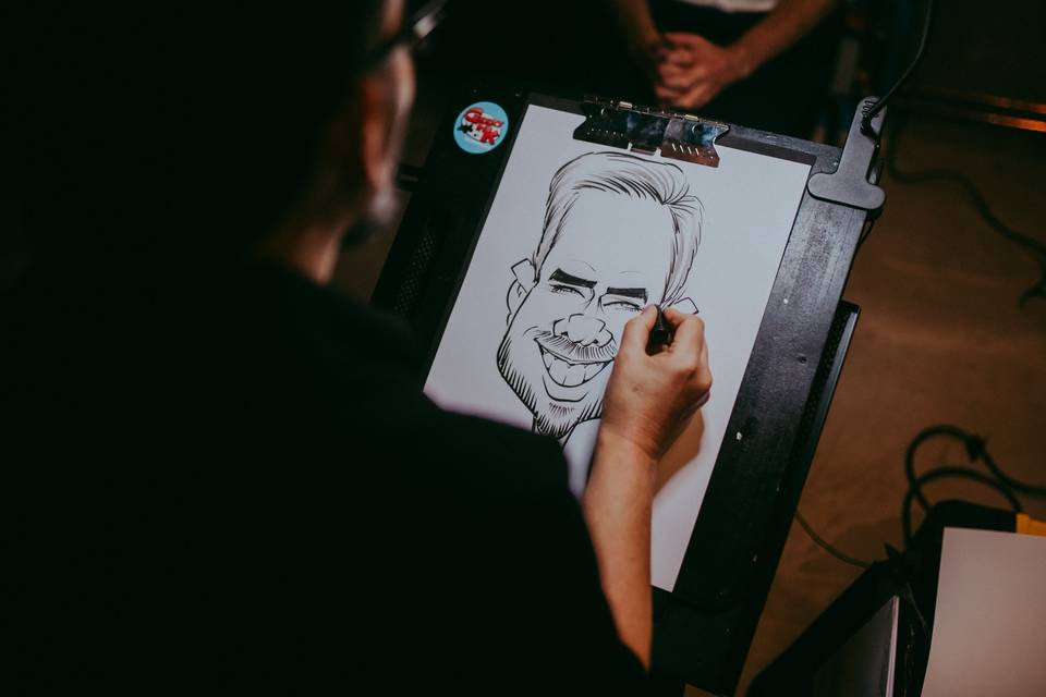 Caricature antis at work