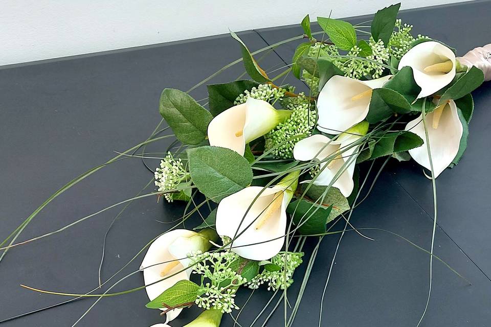 Florals of Splendour Realistic Artificial & Dry Flower Designs'