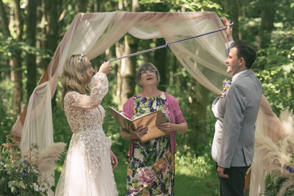 Handfasting at Teybrook Orchard