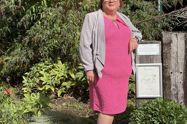 Pauline Gee Celebrant