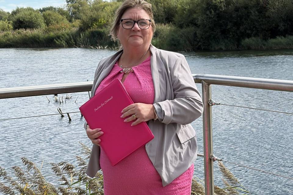 Pauline Gee Celebrant