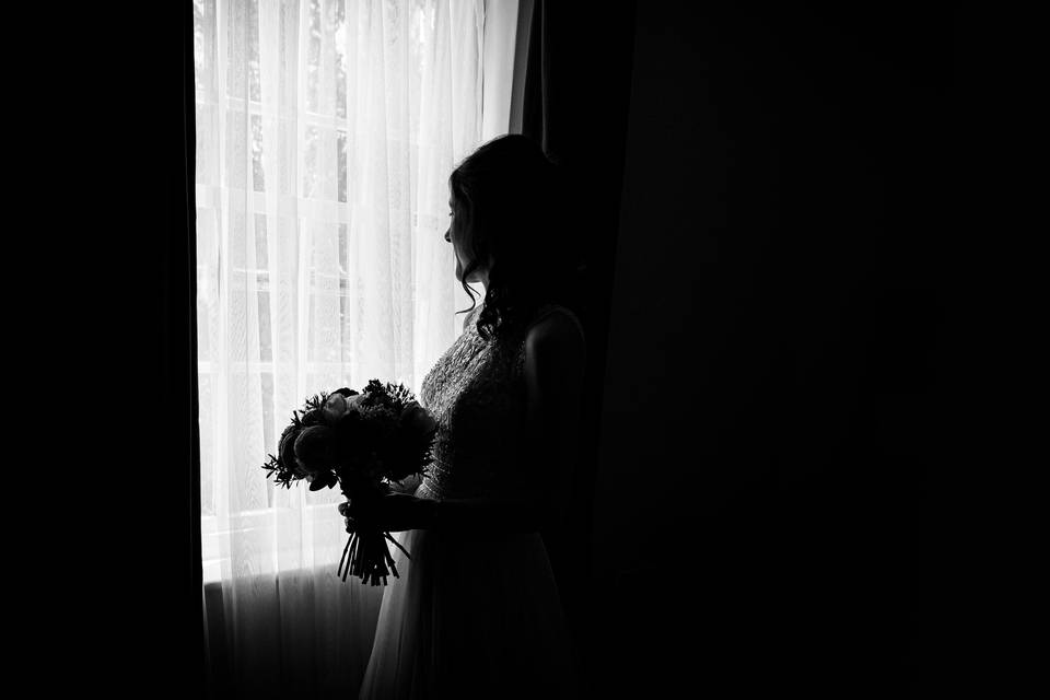 Bridal getting ready