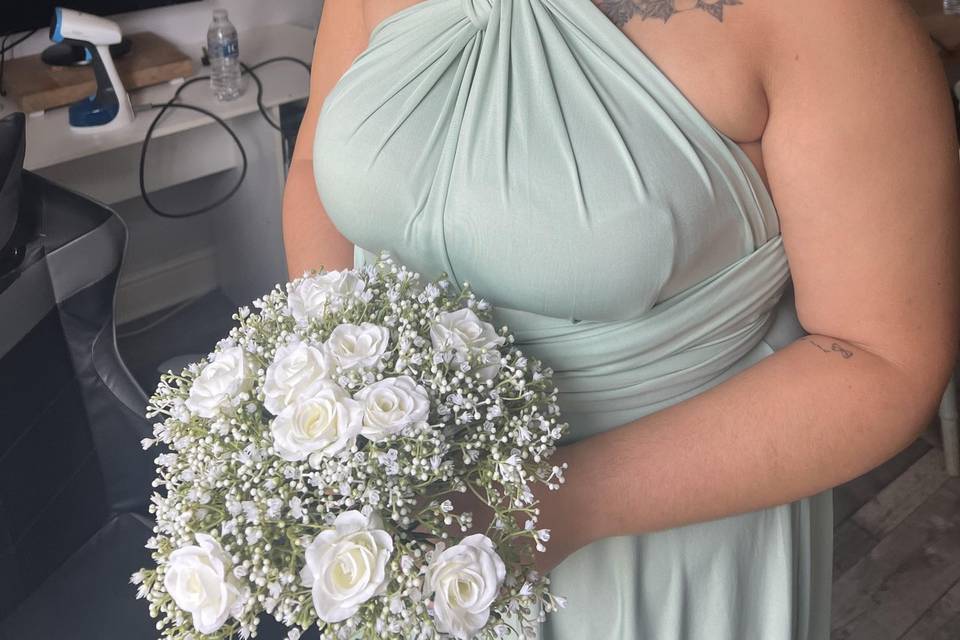Bridesmaid Glow