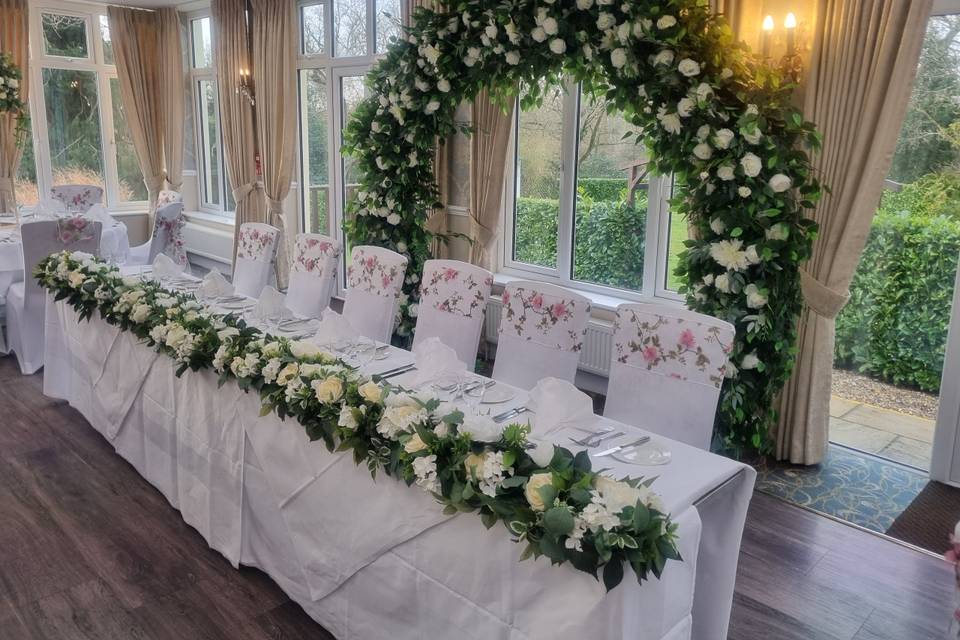 Top Table Arch