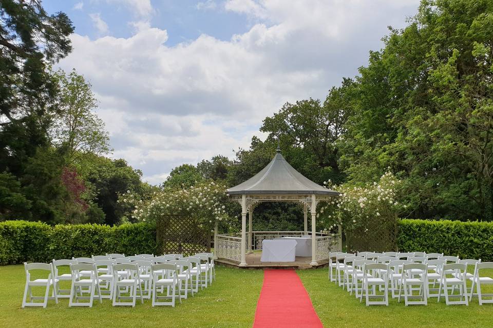 Outdoor ceremony