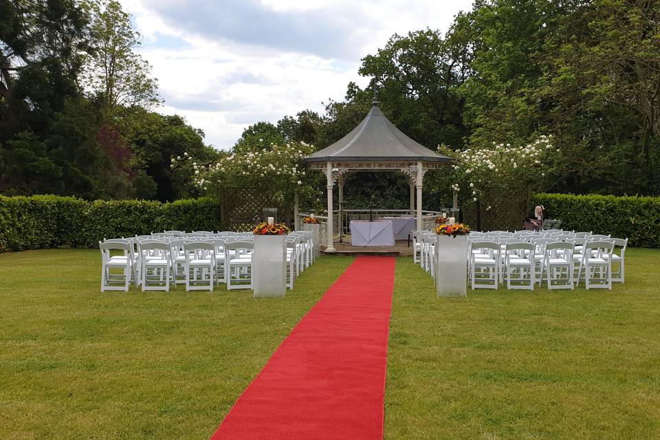 Outside Ceremony