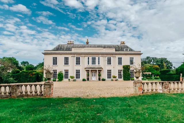 Worlingham Hall Worlingham, Suffolk - Updated prices | hitched.co.uk