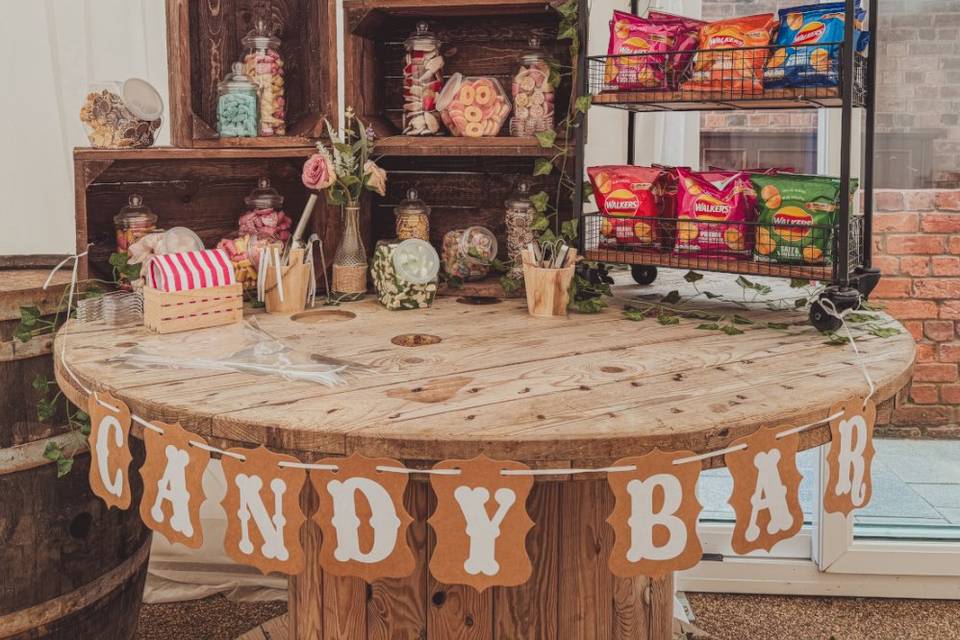 Snack bar