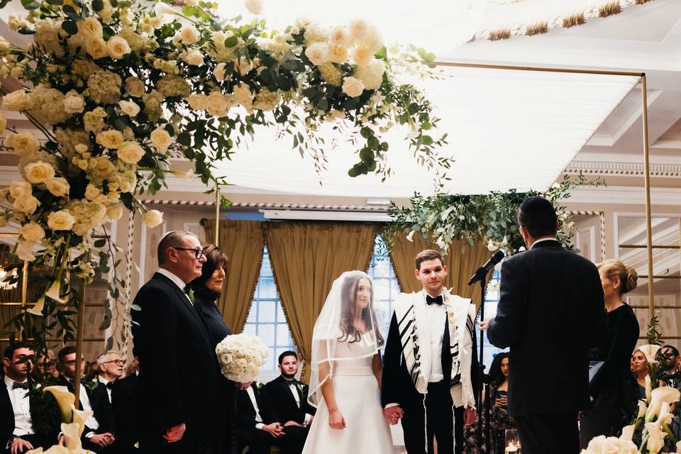 Chuppah in the Gouburn Suite
