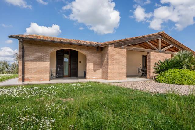 Villa degli Olivi