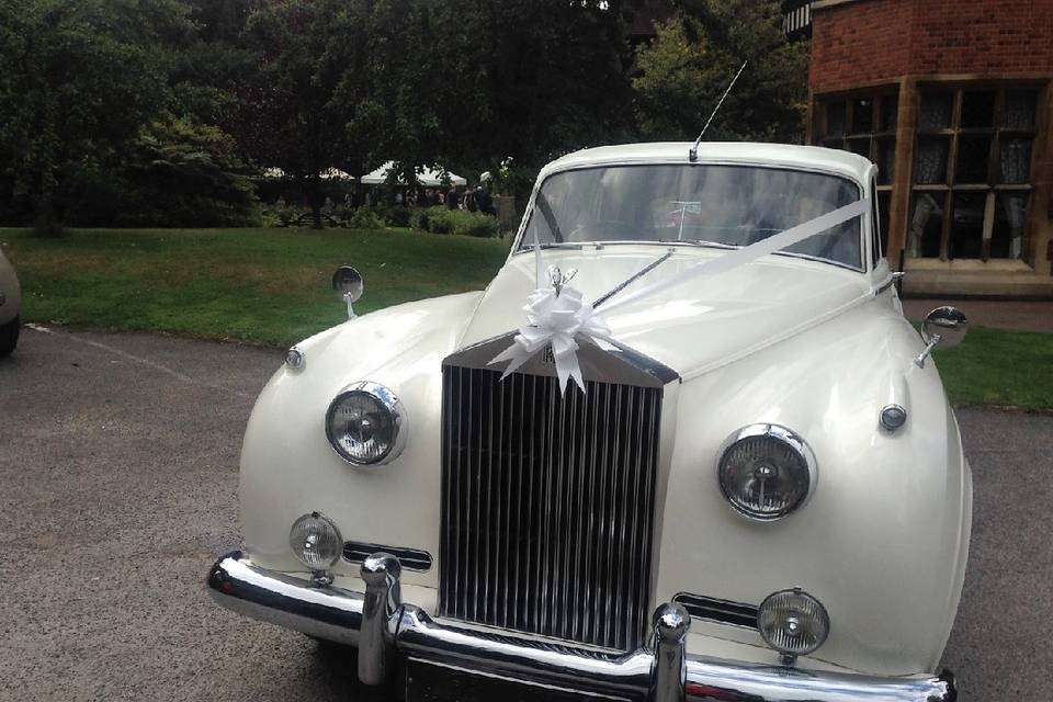 Classic Rolls Royce Cloud