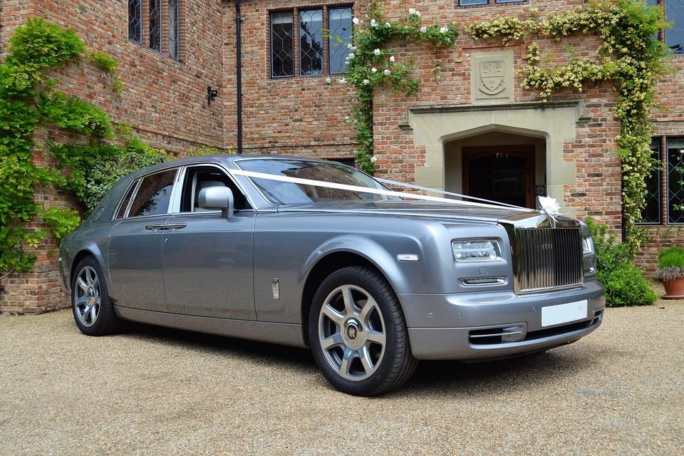 RR Phantom II Silver or White