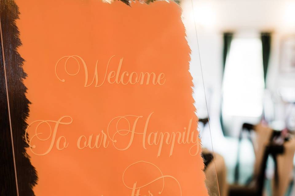 Welcome sign