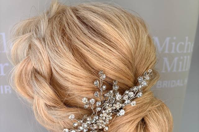 Textured low bun