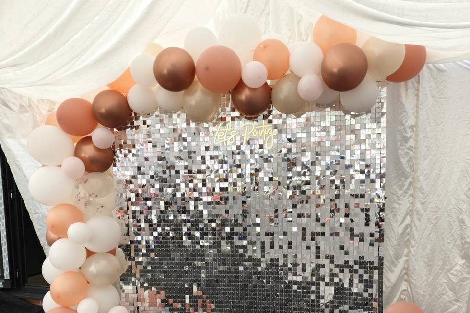 HireEssex shimmer wall