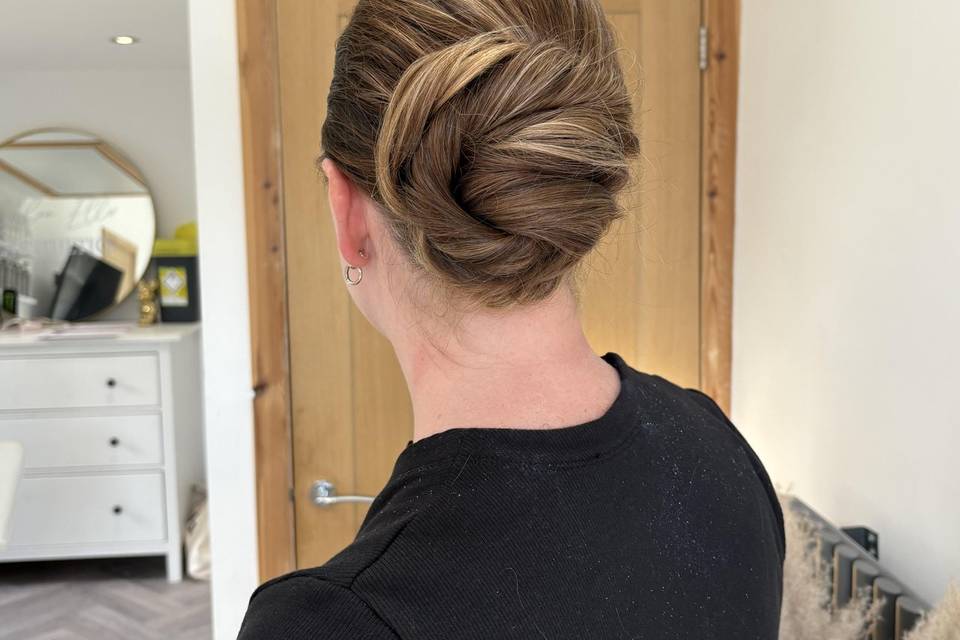 Low Bridal Bun