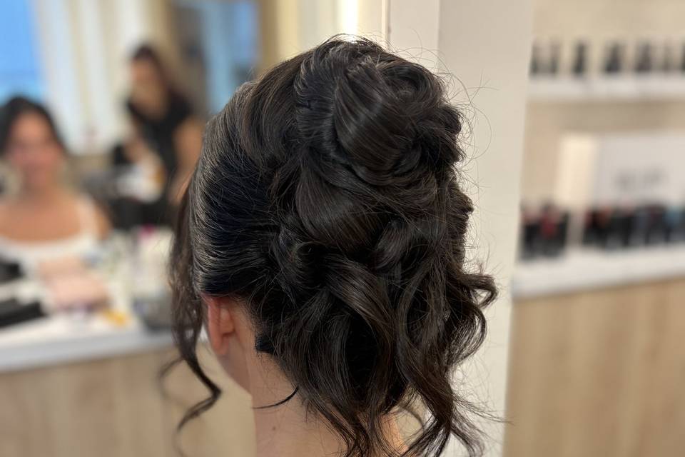 Messy Up Do