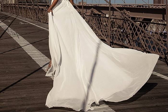 Flowing Chiffon Wedding Dress