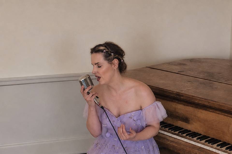 Elemci Vocalist Rookesbury Par