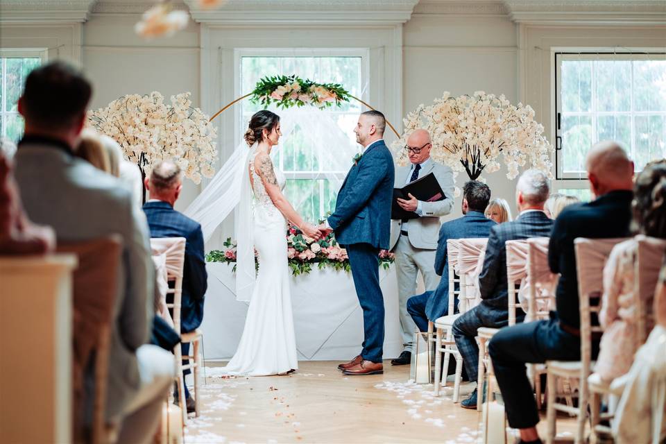 Garden Suite- Ceremony
