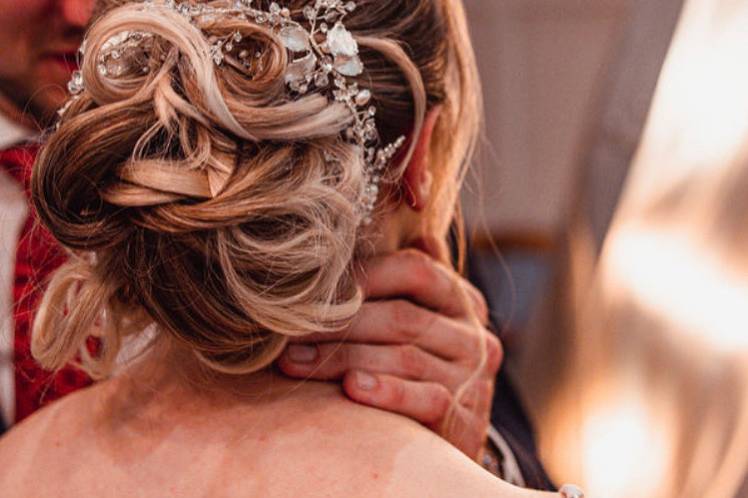Bridal hair with accessory
