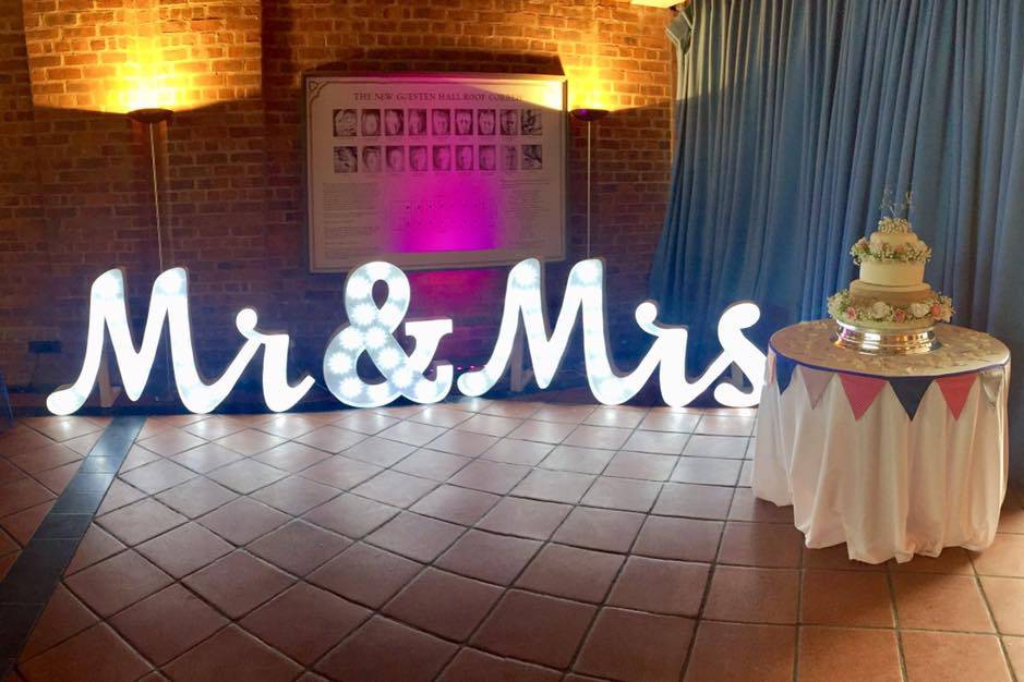 Mr and Mrs letters