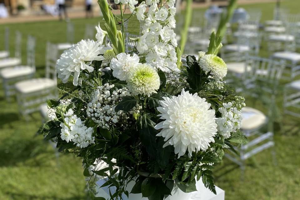 Flower pillars