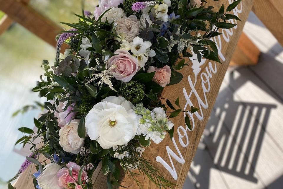 Ceremony table flowers