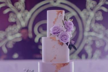 Lilac& ivory 5 tier cake