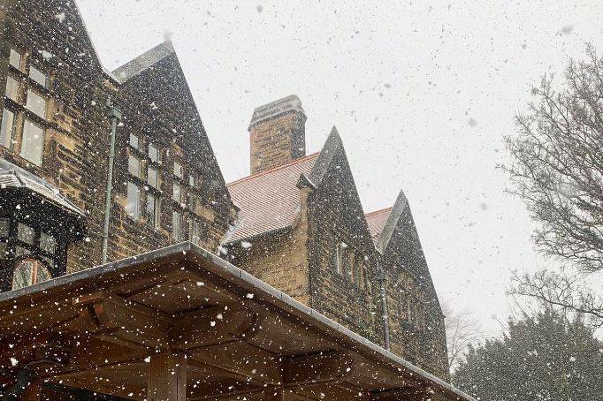 Snowfall at Jesmond Dene House