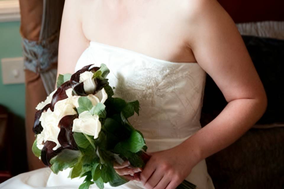 Calla Lily & Rose Bouquet