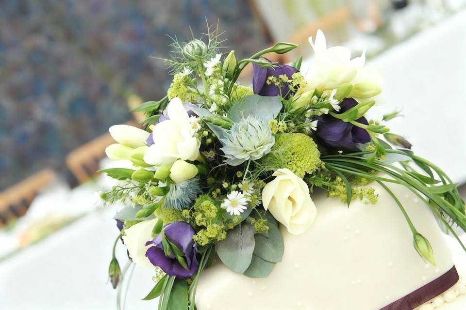 Cake arrangements