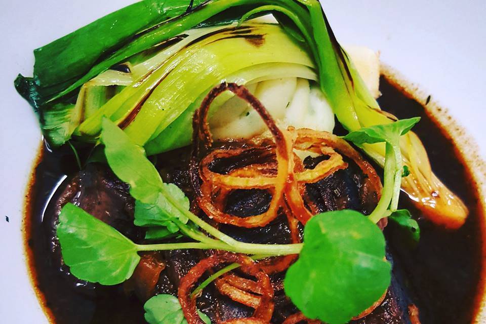 Ox cheek and shallots