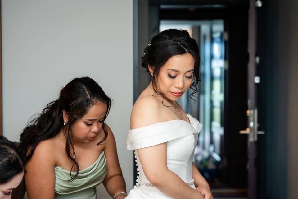 Bride prep