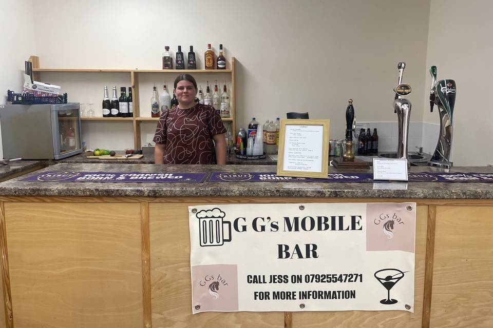 Inside bar &staff service