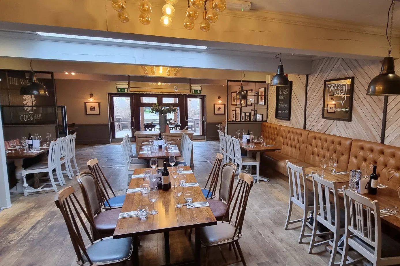 The White Oak Bar, Pub and Restaurant Cookham, Berkshire | hitched.co.uk