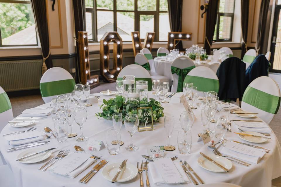 Green wedding breakfast