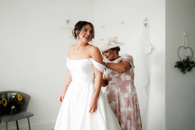 Hackness Grange - Bride Prep