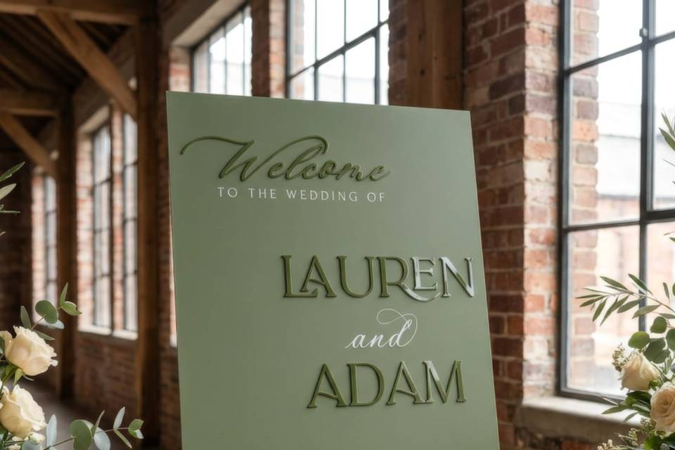 Classic Welcome Sign