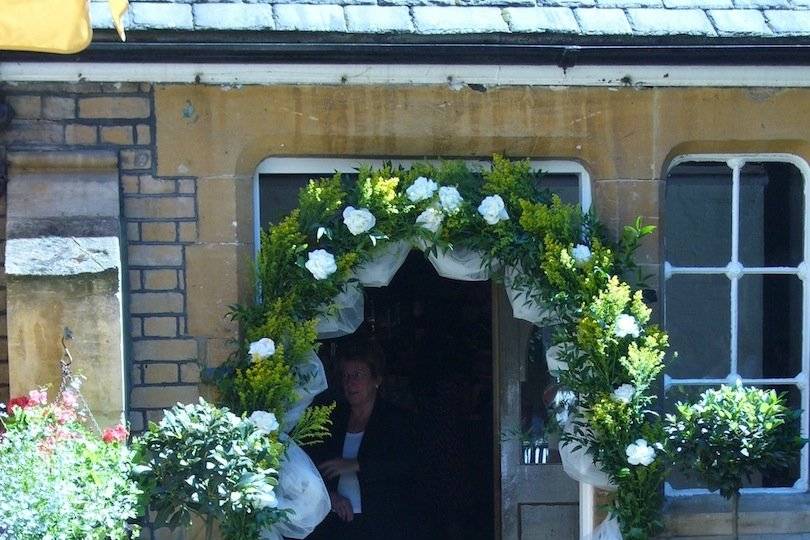 Wedding arch