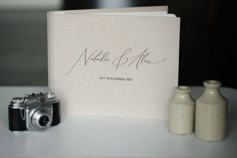 Personalised guest book