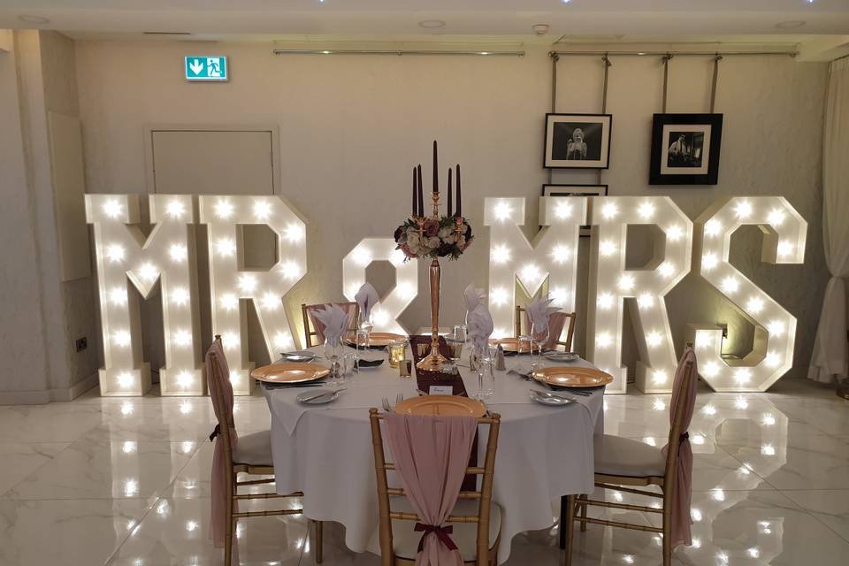 Mr & Mrs Light Up Letters