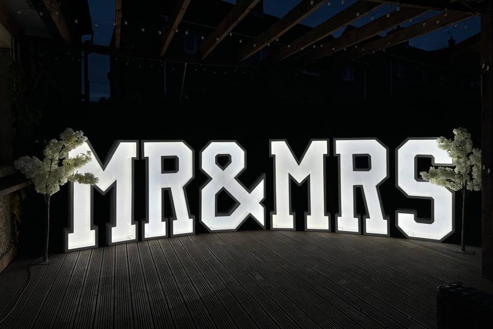 White LED MR & MRS