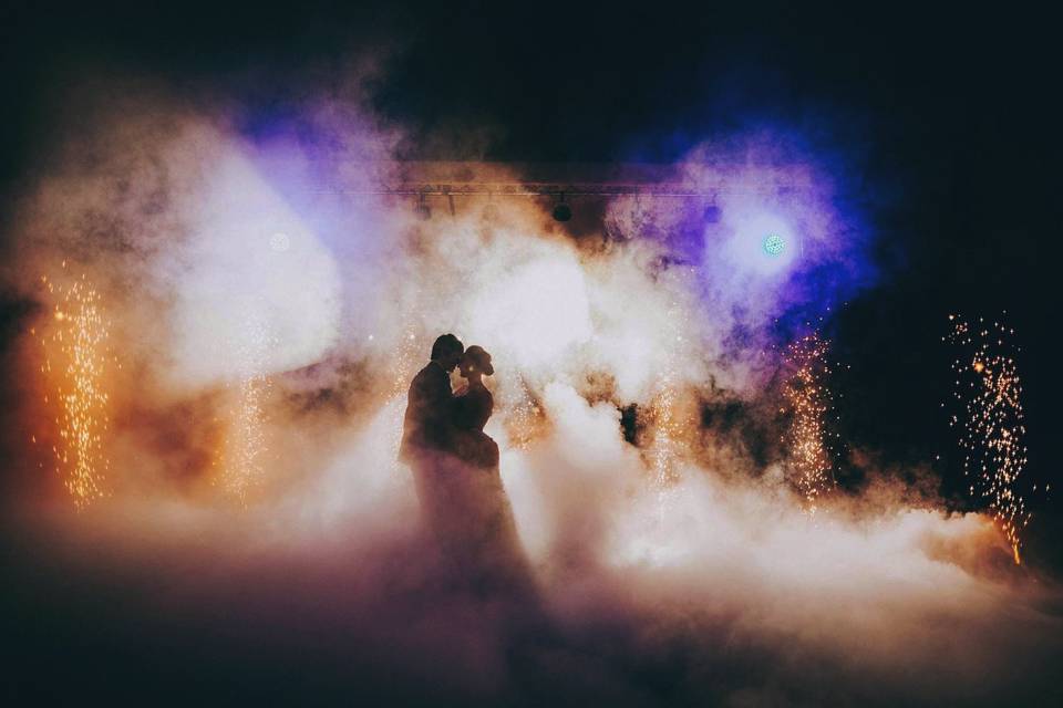 Dancing in the fog - YTZ PHOTO