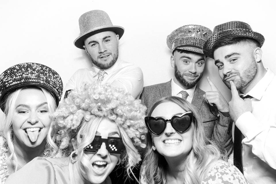 B&w photo booth hire